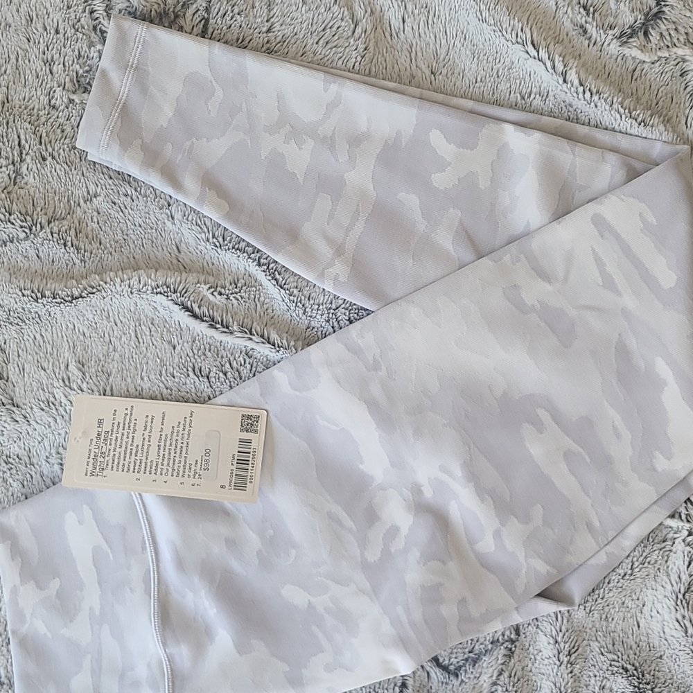 NWT Wunder Under HR White Camo Lululemon Leggings